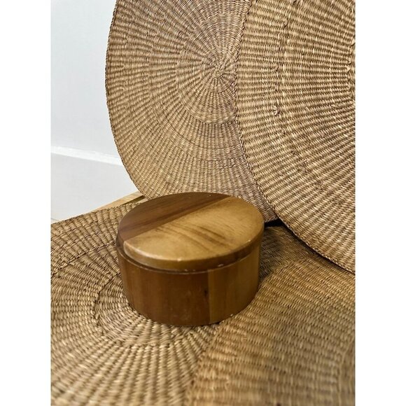 Wooden Magnetic storage circle decoration - Picture 1 of 7